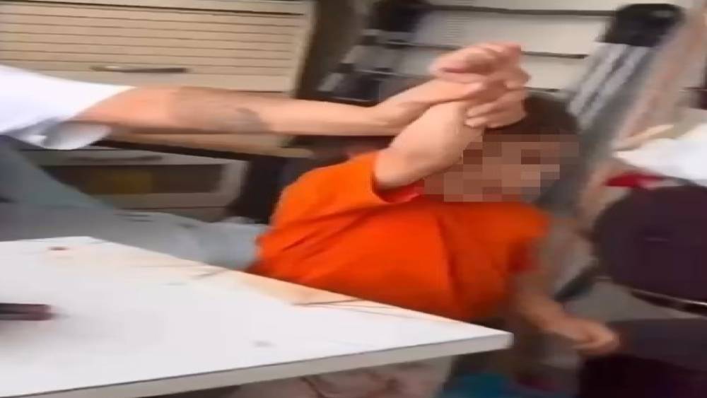 Anneden çocuğuna tepki çeken muamele: ’İstemiyorum seni defol