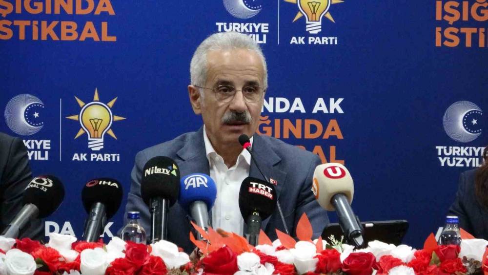 Bakan Uraloğlu: "Mersin&rsquo;de yaklaşık 1 trilyon liralık yatırım yaptık"
