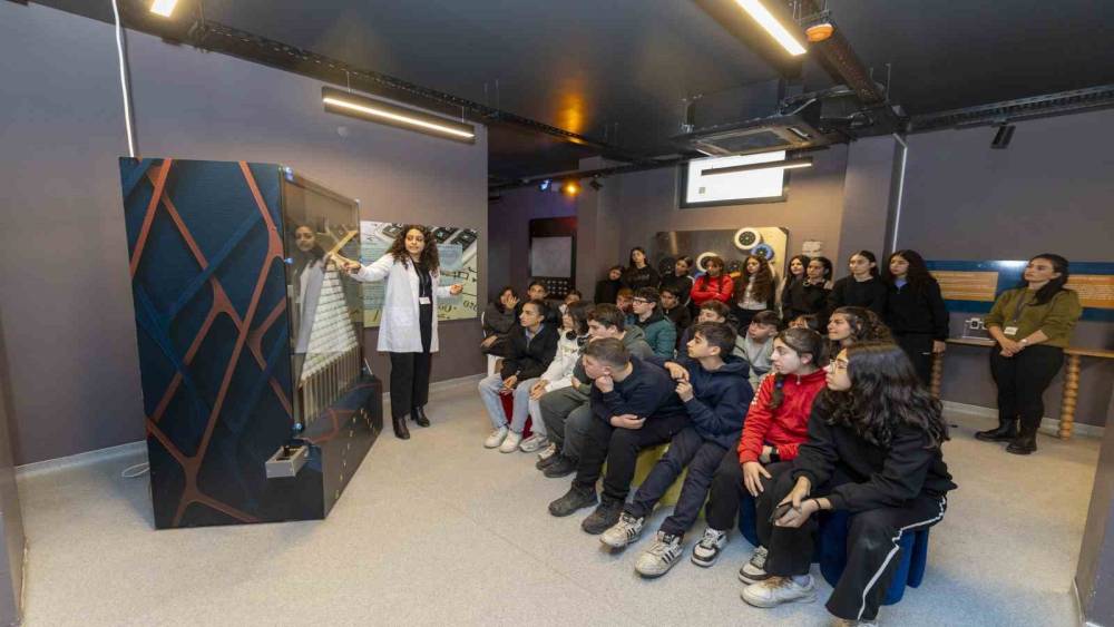 Matematik evi bir yılda binlerce &ouml;ğrenciyi ağırladı
