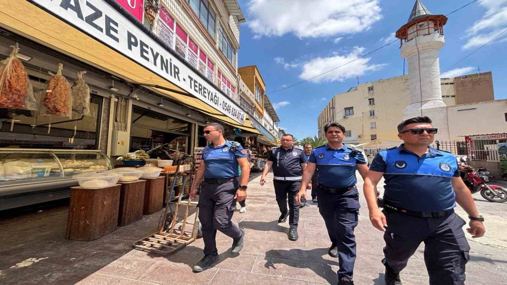 Tarsus&rsquo;ta kaldırım işgallerine sıkı denetim

