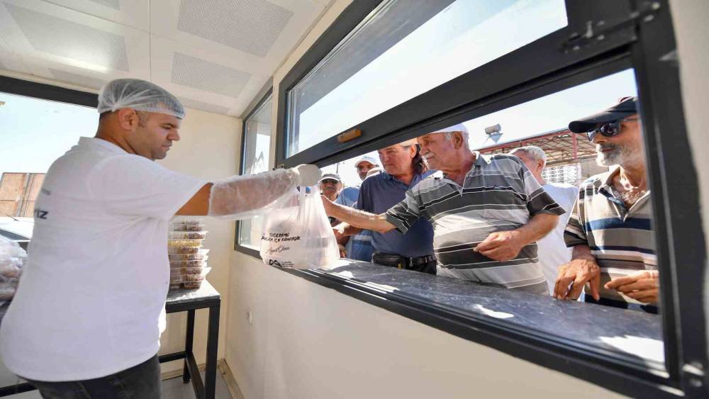 Mersin&rsquo;de mahalle mutfakları 59 noktada hizmet veriyor
