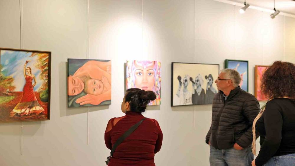 &rsquo;İlk Cemre&rsquo; sergisi sanatseverlerle buluştu
