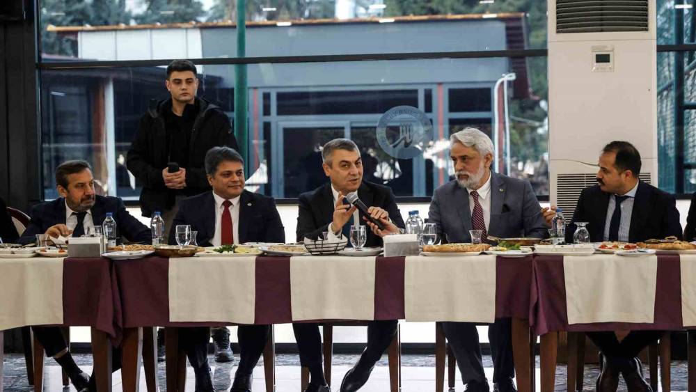 Vali Toros: "Mersin, potansiyeli ve g&uuml;c&uuml;yle &ccedil;ok kıymetli bir şehir"
