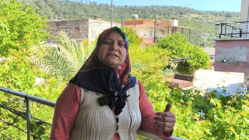 57 yaşında sosyal medya fenomeni oldu: Y&ouml;r&uuml;k kadınının kamera hayali ger&ccedil;eğe d&ouml;n&uuml;şt&uuml;
