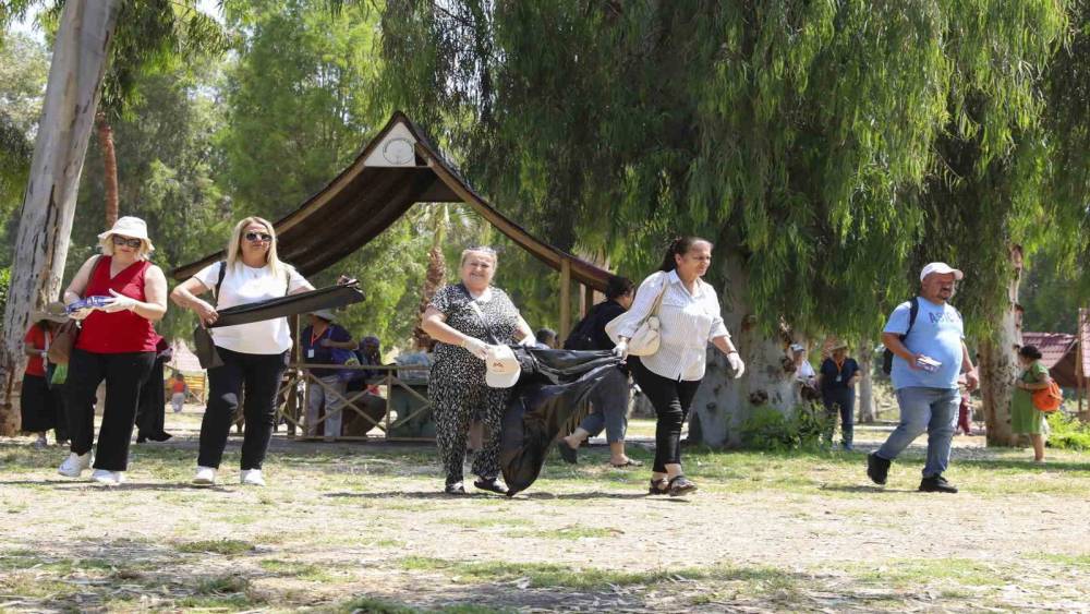 Mersin’de Dünya Çevre Haftasında çevre temizliği s