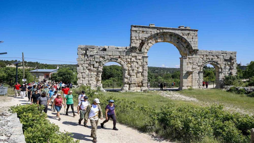 Mersin’de Tarihi Kilikya Yolunun 10’uncu etabı doğ