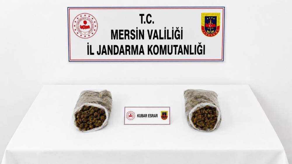 Mersin&rsquo;de jandarmadan uyuşturucu operasyonu: 2 tutuklama
