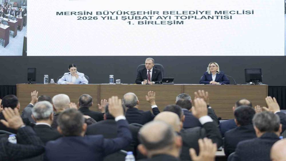 Başkan Se&ccedil;er: "O yol, Mersin i&ccedil;in &ccedil;ok uygun bir yol değil artık"
