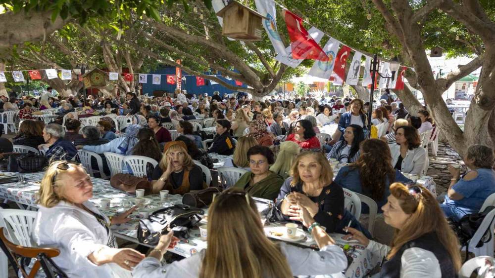 Mezitli&rsquo;de annelere &ouml;zel etkinlik d&uuml;zenlendi
