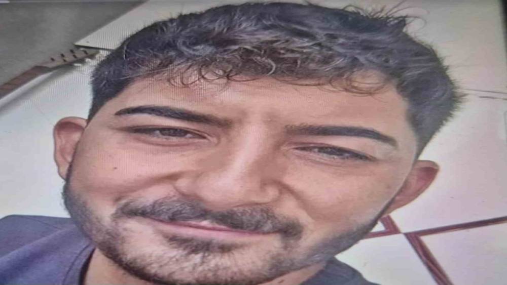 Otomobil ile motosiklet &ccedil;arpıştı: 1 &ouml;l&uuml;

