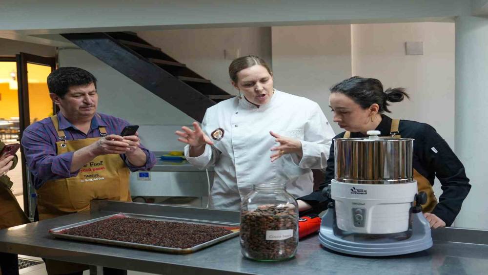 Tarsus&rsquo;ta uluslararası &ccedil;ikolata eğitimi
