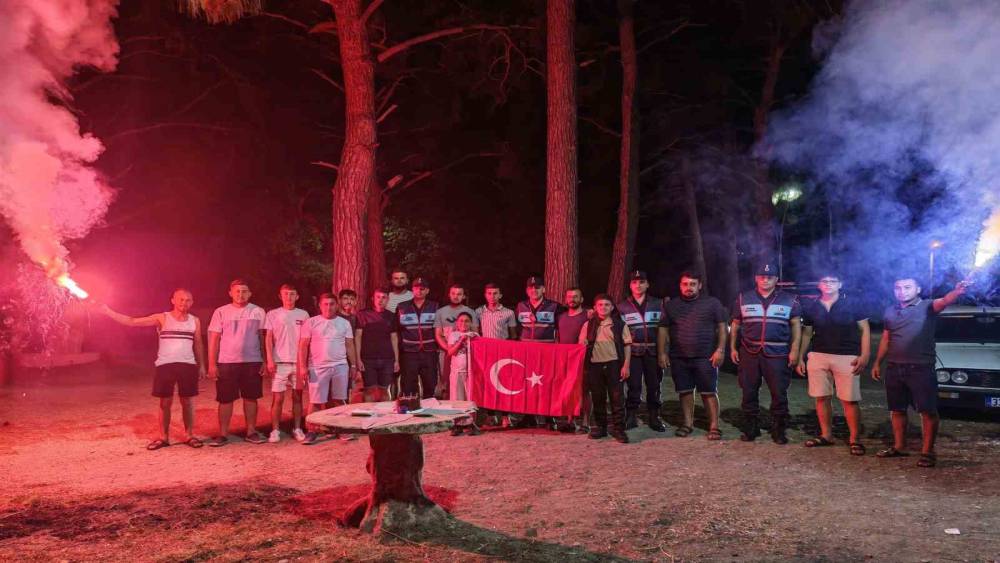 Jandarma ekiplerine kavga ihbarlı s&uuml;rpriz kutlama
