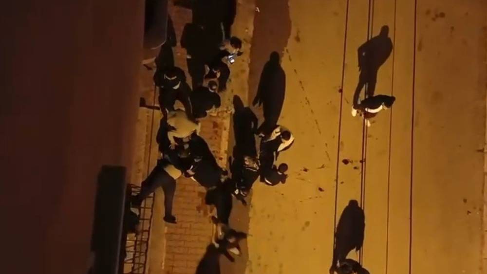 Mersin&rsquo;de d&uuml;ğ&uuml;nde silahlı kavga: 1&rsquo;i &ccedil;ocuk 8 kişi yaralandı
