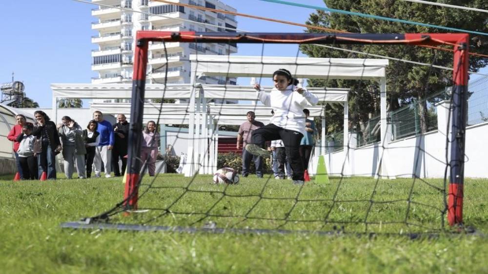 Mersin B&uuml;y&uuml;kşehir Belediyesinden &ouml;zel bireylere engelsiz yaşam desteği

