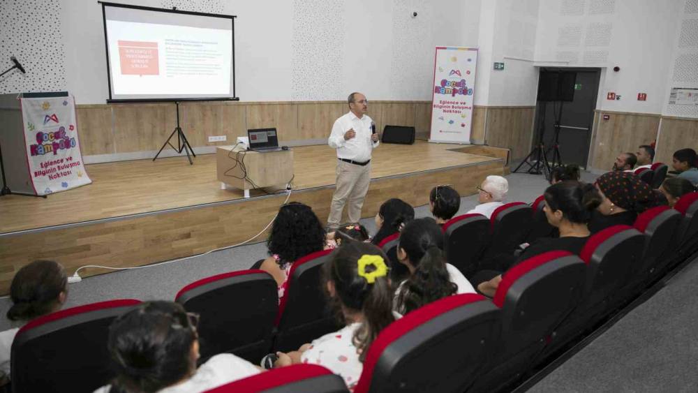 Mersin&rsquo;de &ccedil;ocuk iş&ccedil;iliğine karşı farkındalık semineri
