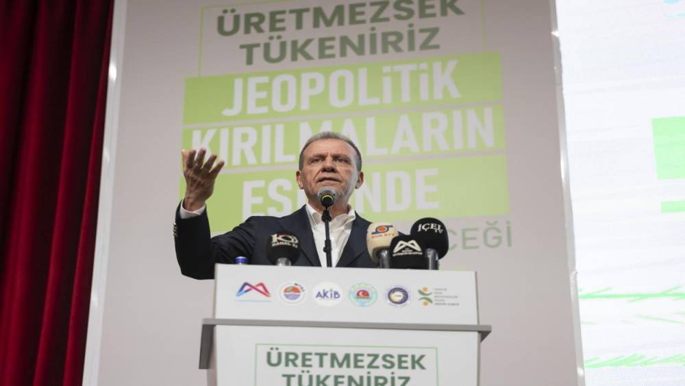 Mersin&rsquo;de tarımın geleceği jeopolitik gelişmeler ışığında ele alındı
