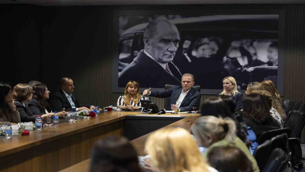 Başkan Se&ccedil;er: "Kadınlar karar mekanizmalarında daha fazla yer almalı"
