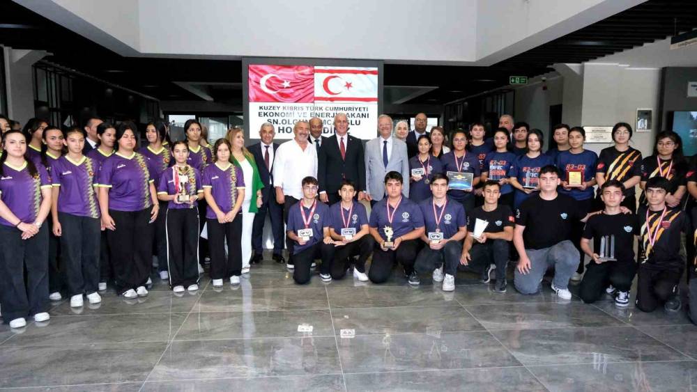 KKTC&rsquo;den Mersinli sanayicilere yatırım &ccedil;ağrısı
