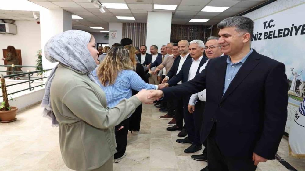 Akdeniz Belediyesi bayram s&uuml;resince sahada olacak
