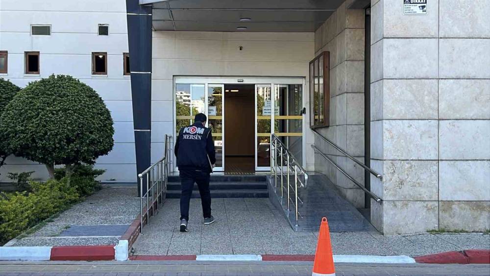 Belediyede işe gitmeyen personele 23 ay maaş &ouml;denmiş: Tam 555 bin TL
