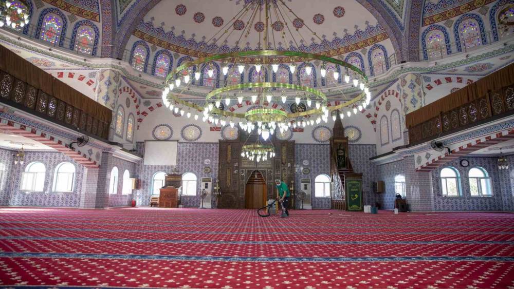 Mersin&rsquo;de bayram hazırlıkları tamamlandı

