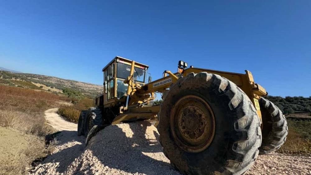 Tarsus Belediyesi Büyükkösebalcı’da yol çalışmalarını tamamladı
