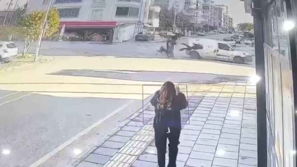 Erdemli&rsquo;de feci motosiklet kazası: Gen&ccedil; s&uuml;r&uuml;c&uuml; hayatını kaybetti
