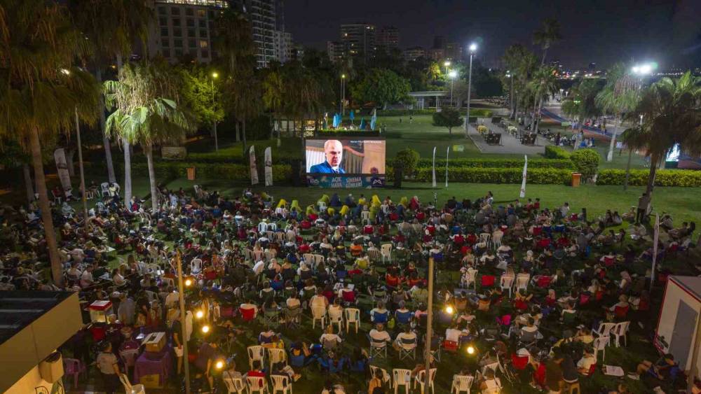Mersin&rsquo;de yaz akşamları a&ccedil;ık hava sinemasıyla renklenecek
