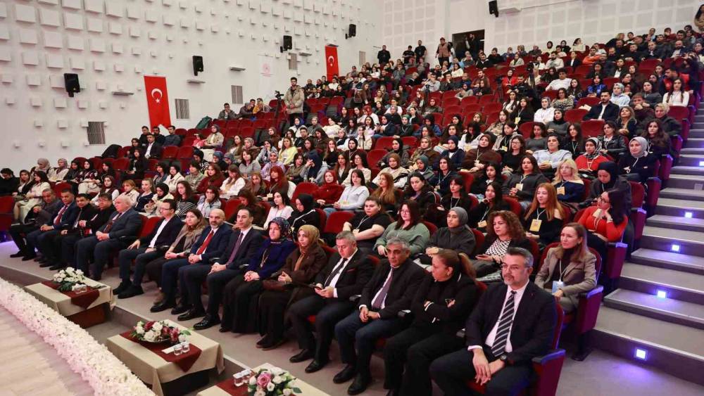 Mersin&rsquo;de Tematik Kış Kampı başladı
