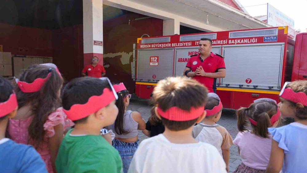Minikler yangın güvenliğiyle ilgili bilinçlendi

