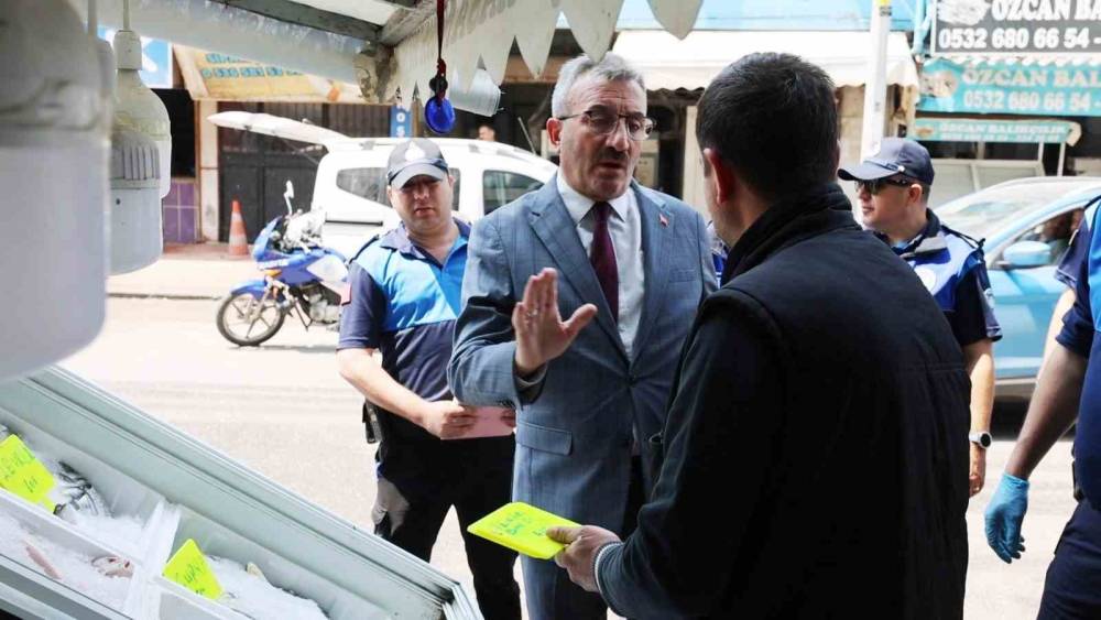 Akdeniz&rsquo;de zabıta denetimleri s&uuml;r&uuml;yor
