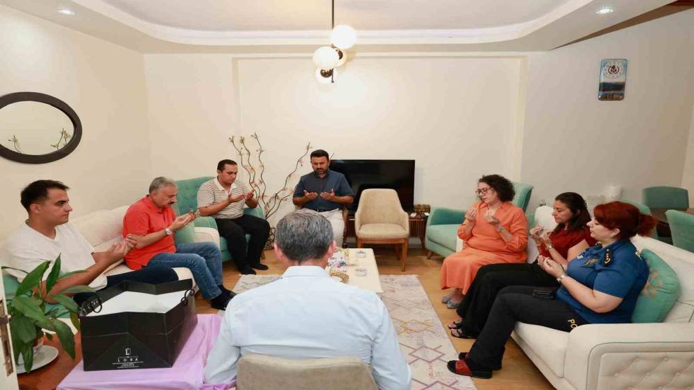 Şehit polis Sinan &Ccedil;etinkaya dualarla anıldı
