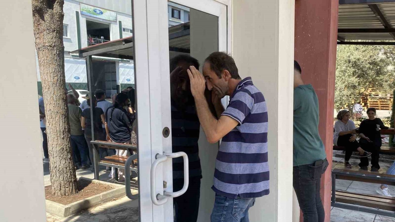 Mersin&rsquo;de patron kayıp, iş&ccedil;iler mağdur iddiası