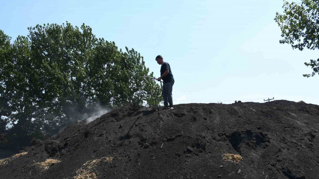 Sıcak havada kömür üretimi mesaisi