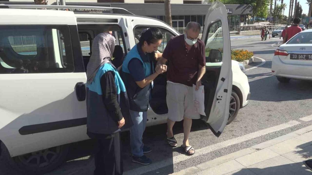 Akdeniz Belediyesinin onkobüsü hayatlara dokunuyor