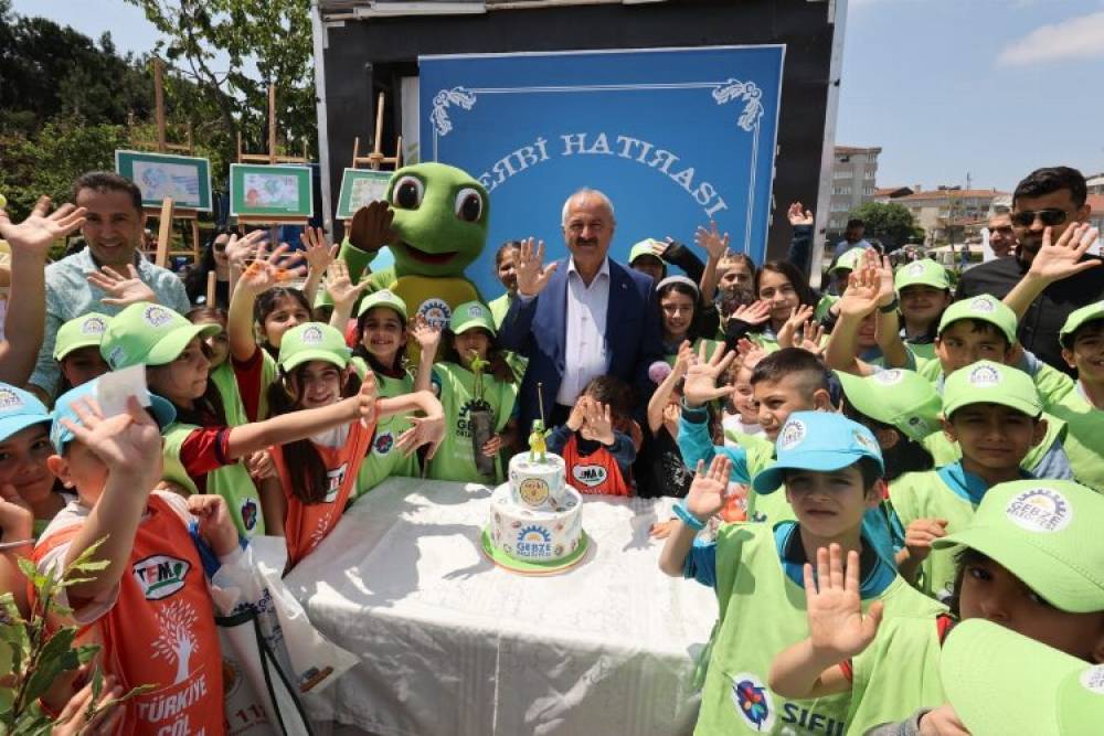 Gebze&rsquo;de '&Ccedil;evreni Koru' Şenliği