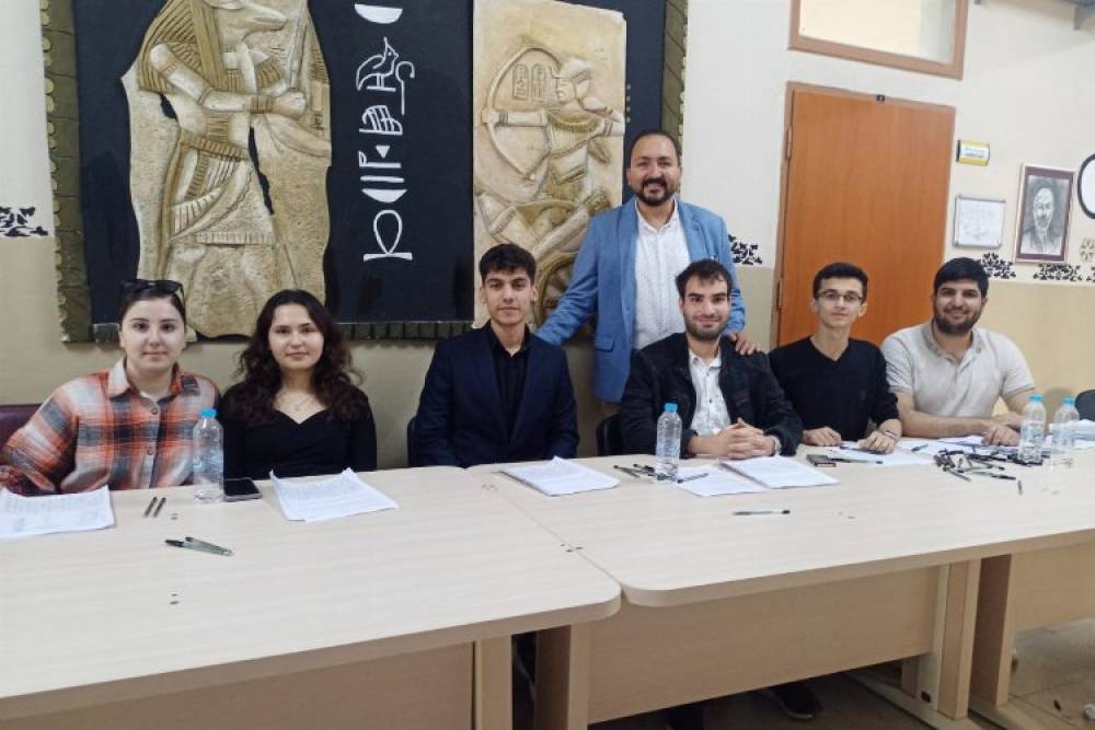 Depremde buluşan mezun &ouml;ğrenciler dernekleşti