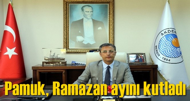 Pamuk, Ramazan ayını kutladı