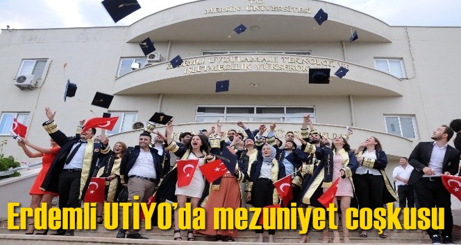 Erdemli UTİYO&rsquo;da mezuniyet coşkusu