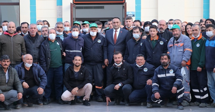 Başkan Yılmaz&rsquo;dan, Personeline %30 Ek Zam