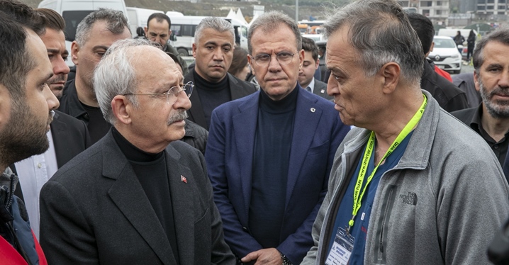 Kılı&ccedil;daroğlu: &ldquo;Mersin B&uuml;y&uuml;kşehir Belediyemiz, Buradaki S&uuml;t &Uuml;reticilerinin S&uuml;t&uuml;n&uuml; Satın Aldı, Peynir Yaptı, Depremzedelere Dağıttı&rdquo;