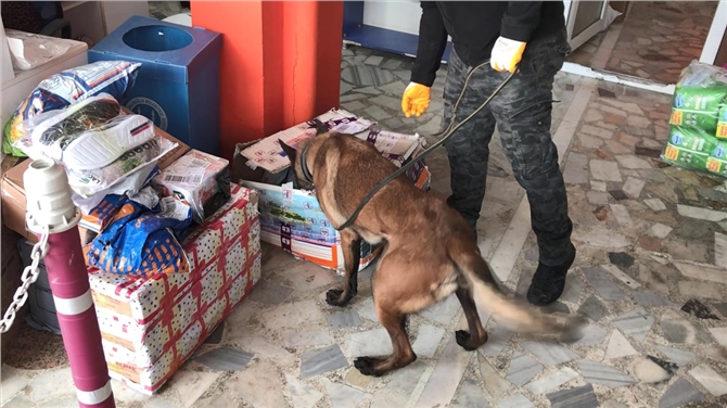 Mersin'de kargo kolisinde 3 kilogram eroin ele ge&ccedil;irildi