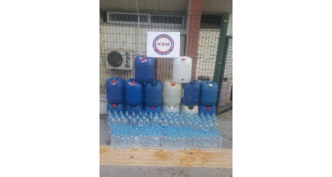 Mersin'de 604 litre sahte i&ccedil;ki ele ge&ccedil;irildi
