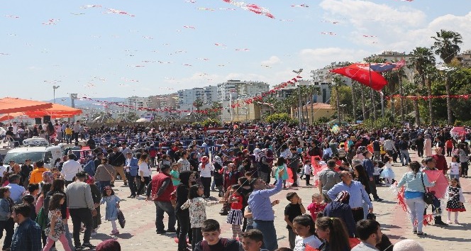 Erdemli Belediyesi'nden 23 Nisan'da u&ccedil;urtma şenliği