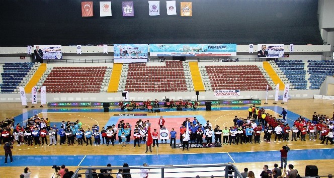 İşitme Engelliler T&uuml;rkiye Şampiyonaları Mersin'de başladı