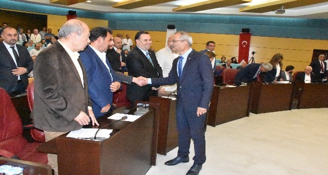 Tarsus Belediyesi'nin borcu 97 milyon lira