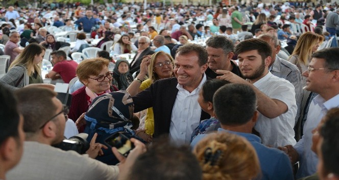 Se&ccedil;er, Silifkelilerle iftarda buluştu
