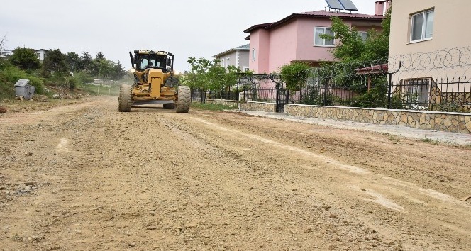 Toroslar'da yeni yol a&ccedil;ma &ccedil;alışmaları devam ediyor
