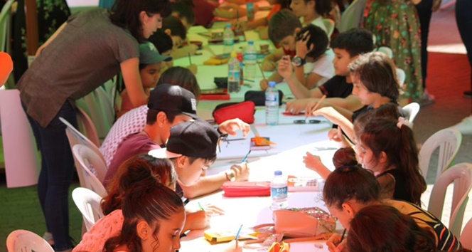 18. Uluslararası Ahmet Yeşil Resim Yarışması Forum Mersin'de ger&ccedil;ekleşti