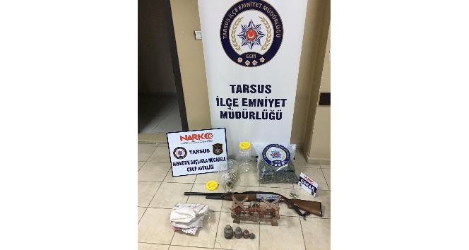 Tarsus'ta uyuşturucu operasyonu: 2 g&ouml;zaltı
